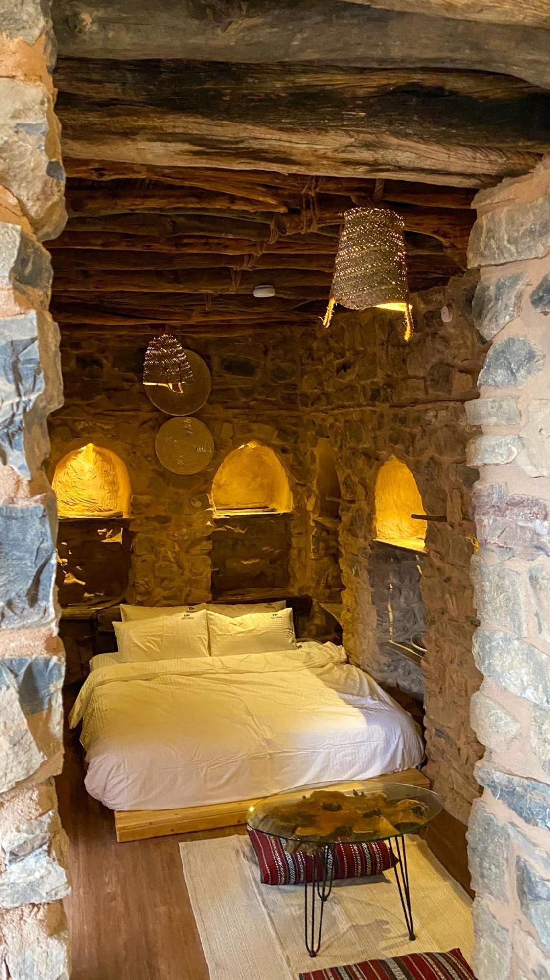 Hanging Terraces المدرجات المعلقة Al 'Aqar